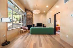 Modern Flagstaff Wood Cabin Home/Forest Views