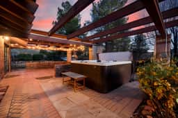 Stunning Chapel home with incredible views/Hot Tub