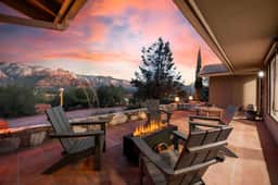 Swimming with Views! Epic Uptown home SwimSpa/Pool
