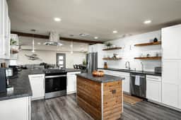 Scottsdale Retreat | Pool, HotTub, PutPut, Grill - Image 2