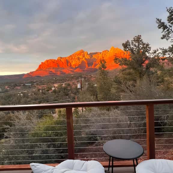 Red Rock Studio w/ Private Hot Tub & Scenic Views! - Image 1