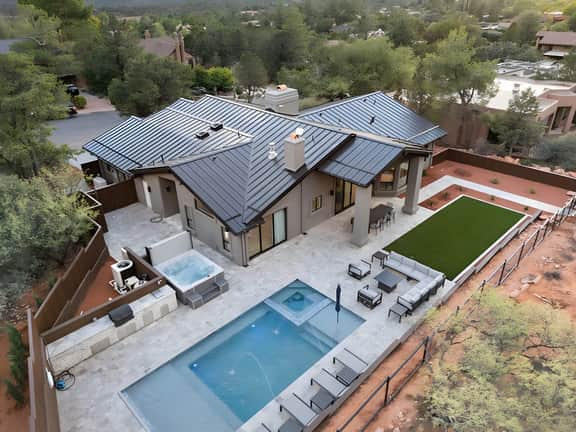Luxury Estate! Heated Pool, Spas & Red Rock Views