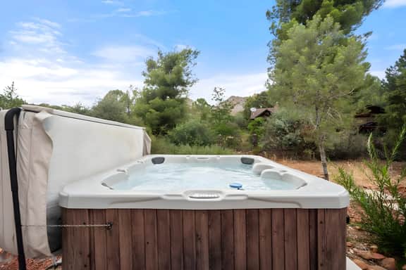 Perfect home in Sedona w/ HotTub