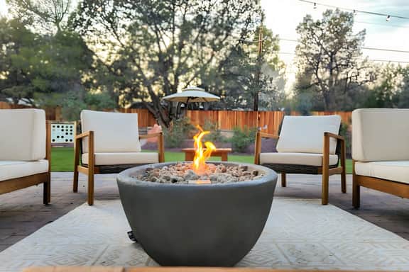 Luxe Sedona Home w/ Hot Tub, PutPut, and Corn Hole