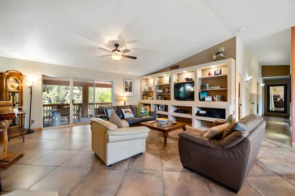 Private Sedona Home with Views & Hot Tub