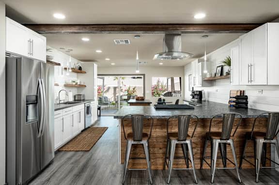 Scottsdale Retreat | Pool, HotTub, PutPut, Grill - Image 4