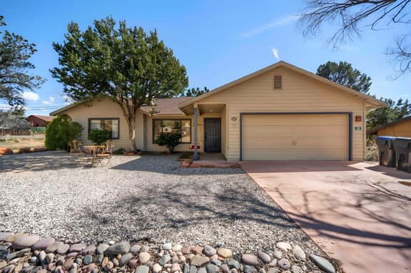 Close to Trails! Beautiful Home in West Sedona
