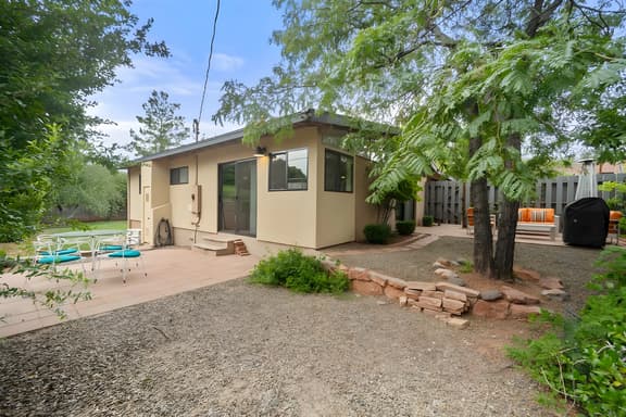 Quaint Uptown Bungalow, Updated, Close to Shopping