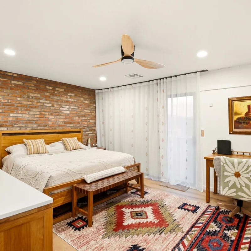 Stylish 2BD Remodeled Sedona Townhome with Views!